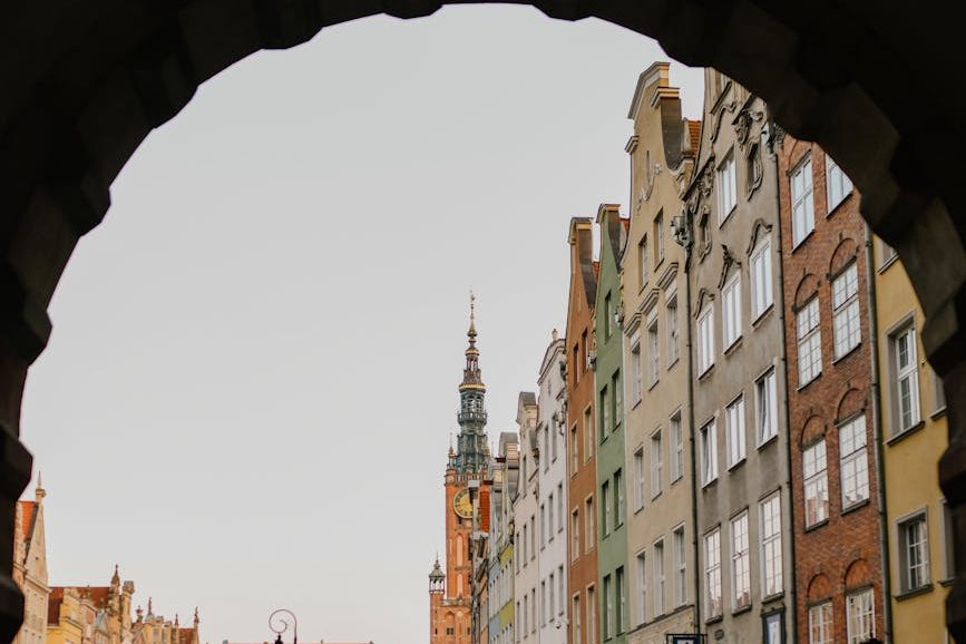 Buying Property in Hungary From the UK: A Currency Guide