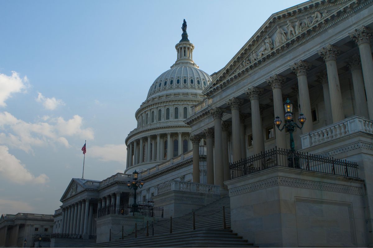 US Dollar Forecast 2026: Outlook, Key Levels & What Could Shift Rates